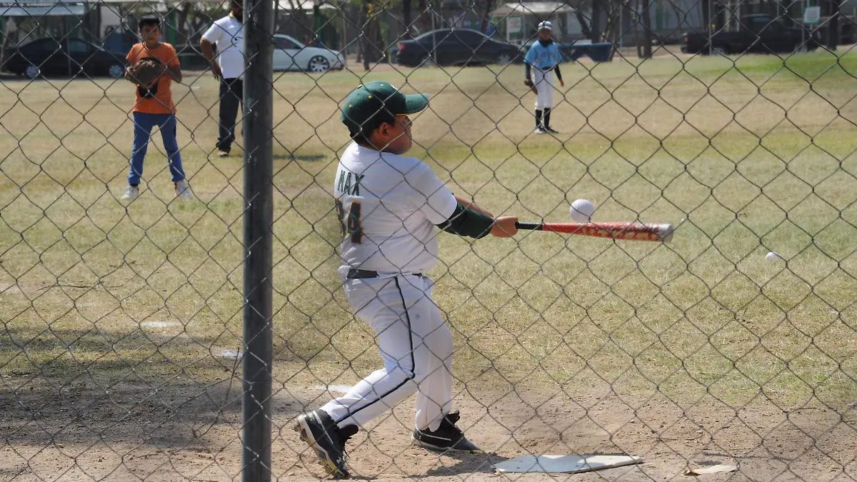 softbol foto ricardo sanchez (2)